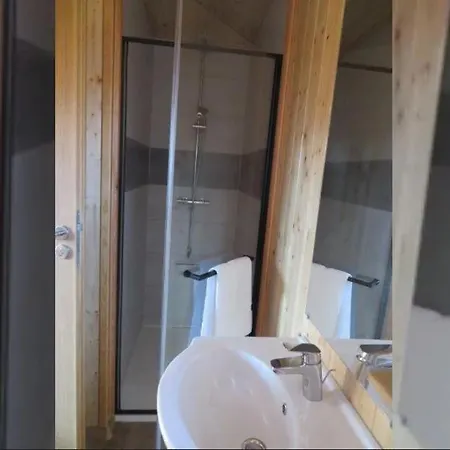 אתר קמפינג Domaine Des Epinettes